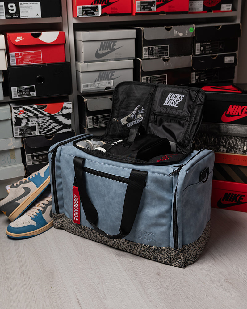 Suede Kicks Kase Duffle (University Blue/Black)