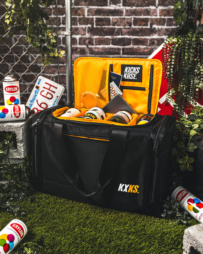 Originals Kicks Kase Duffle (Black/Taxi Yellow)