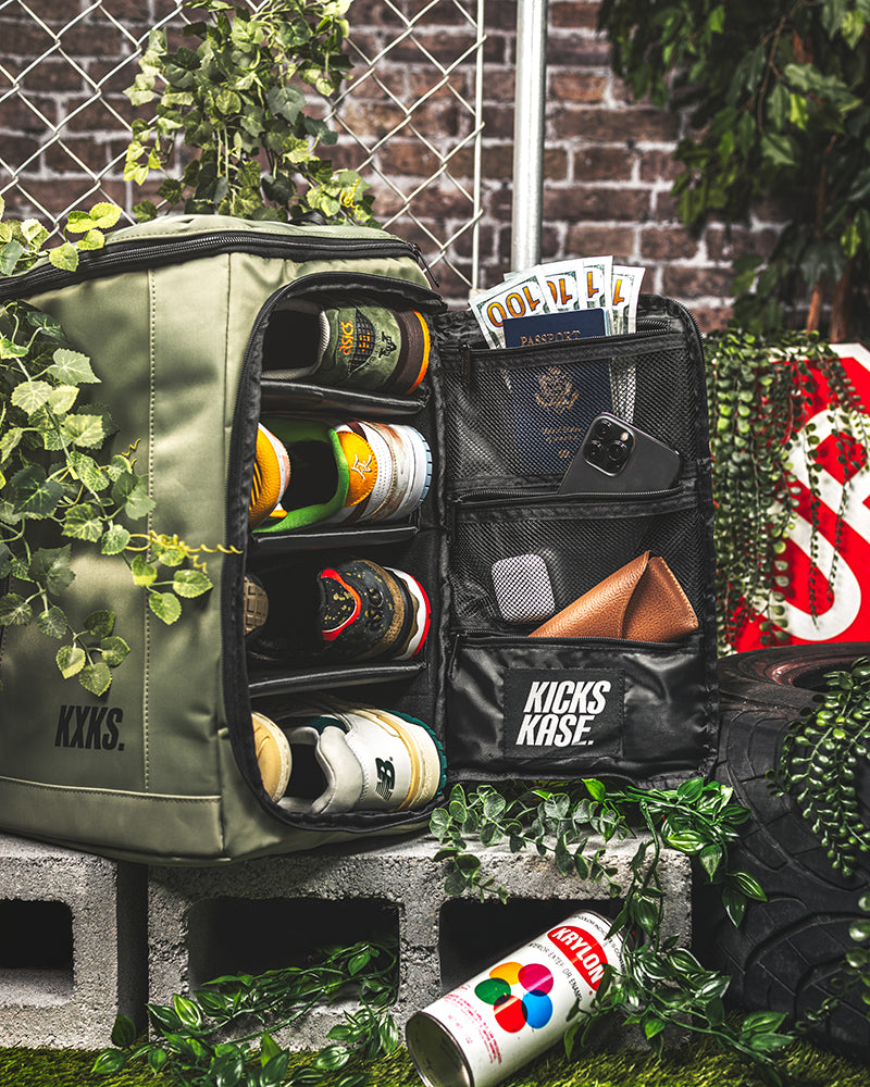 Originals Kicks Kase Backpack (Combat Green/Black)