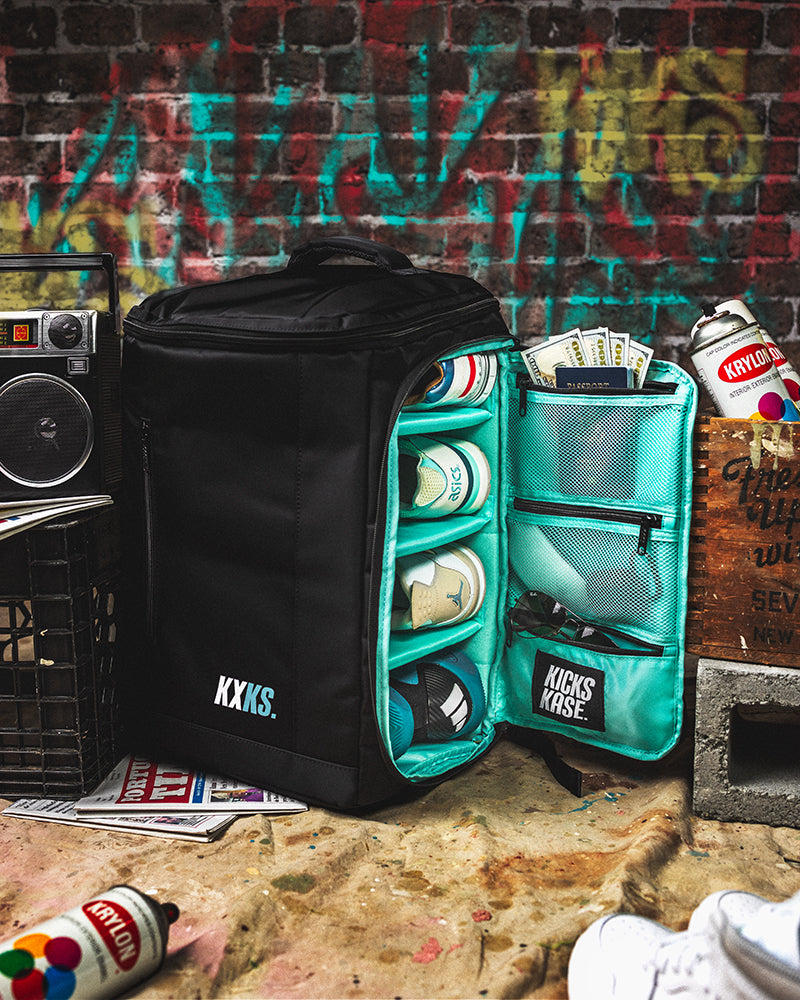 Originals Kicks Kase Backpack (Black/Tiffany)