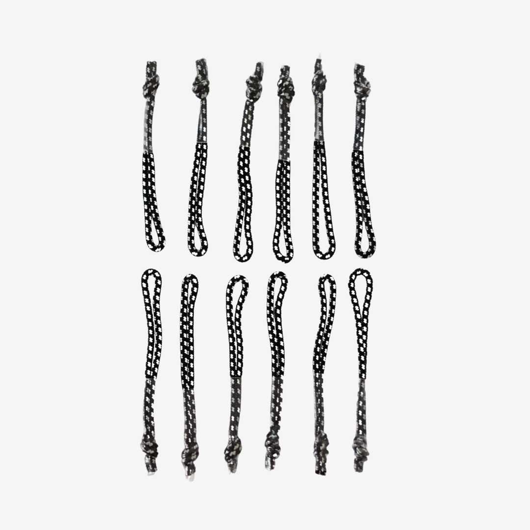 KXKS. Black Zipper Pull