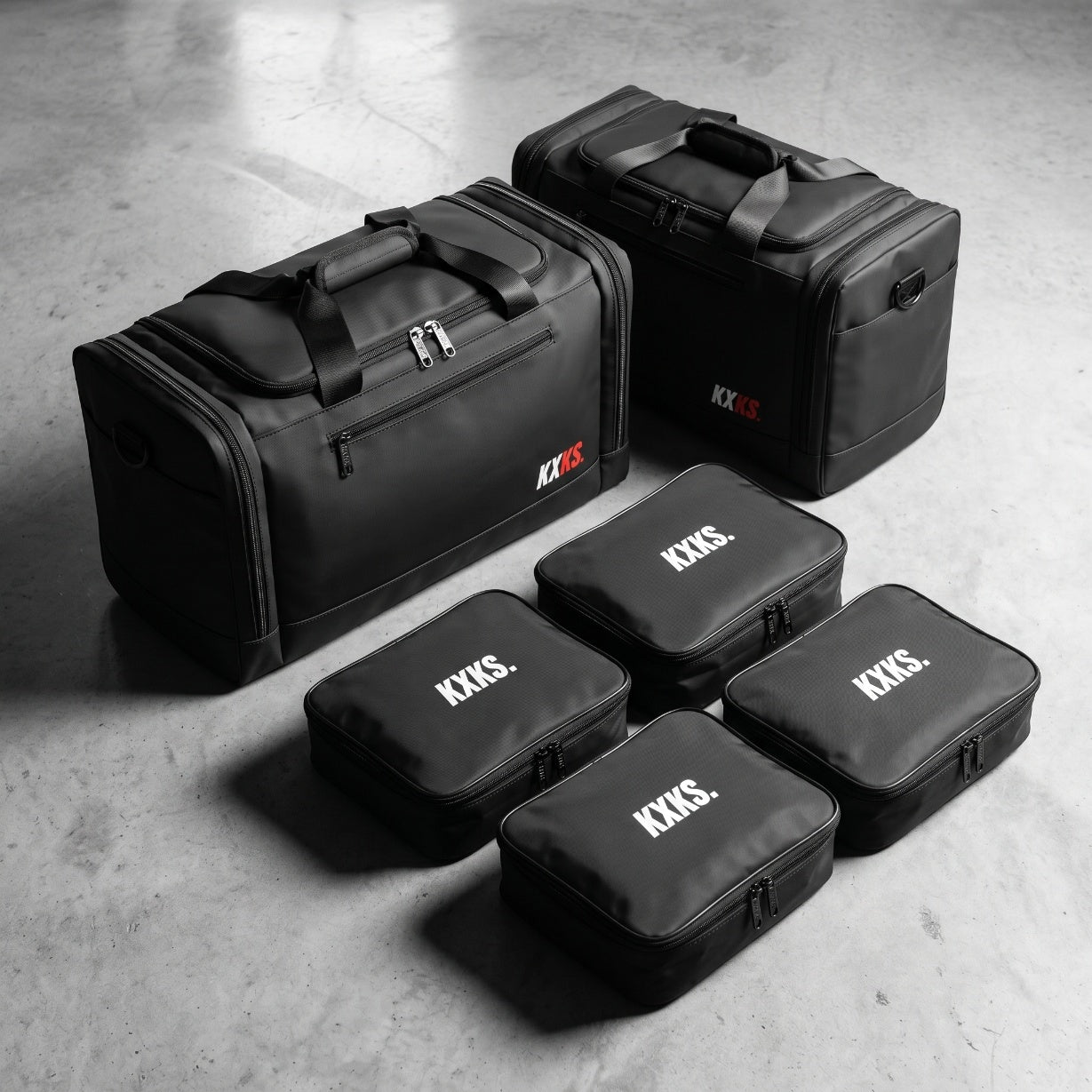 KXKS. Travel Duffle Bags used for basketball and netball with 4 packing cubes
